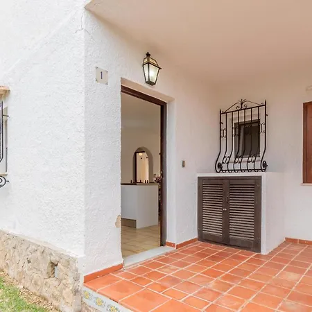 Apartment Spacious Ground Floor